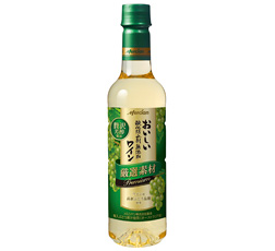 「おいしい酸化防止剤無添加白ワイン　厳選素材　プレミアム　ペットボトル」・白 720ml 商品画像