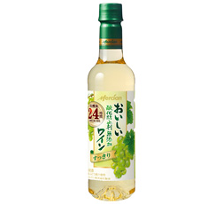 「おいしい酸化防止剤無添加白ワイン　ペットボトル」720ml 商品画像