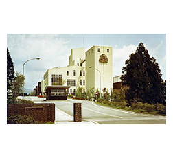 1973年11月稼働開始当時のキリン・シーグラム株式会社富士御殿場工場