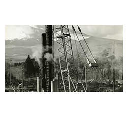 歴史写真ギャラリー画像：キリン・シーグラム株式会社御殿場工場建設工事中の様子