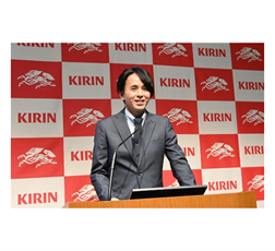 常務執行役員 藤原大介