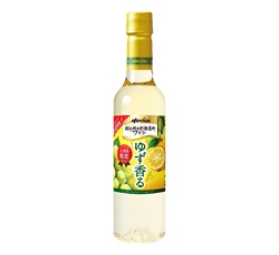 「メルシャン 酸化防止剤無添加ワイン ゆず香る白 ペットボトル」720ml 商品画像