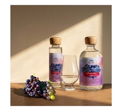 「Azeotrope Grapevine GIN」
